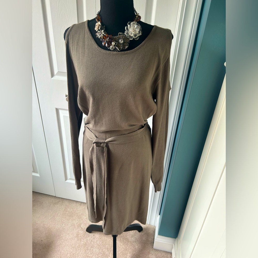 ⭐️Long-Sleeved Knit Dress - Large
